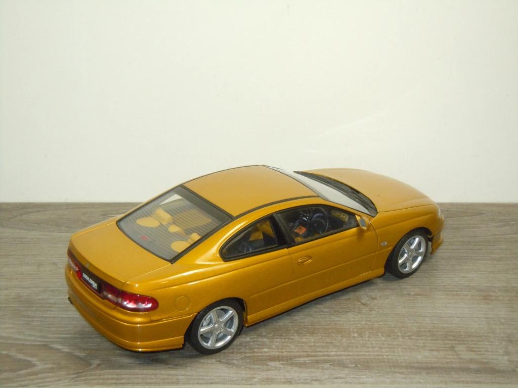 Holden Commodore Coupe - AutoArt 1:18, Duitsland, Auto, Zo goed als nieuw, X
