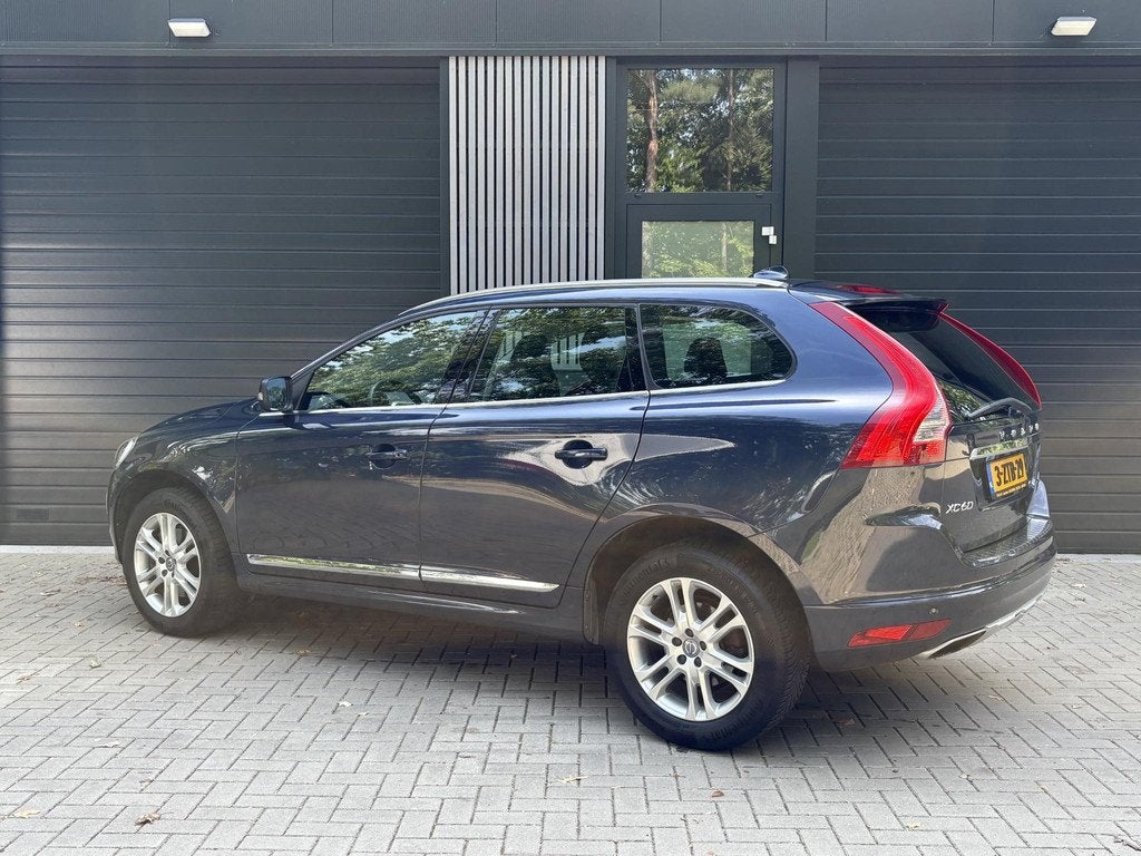 Volvo XC60 2.0 T5 FWD Summum, Auto's, Volvo, 15 km/l, Gebruikt, Euro 6, 4 cilinders