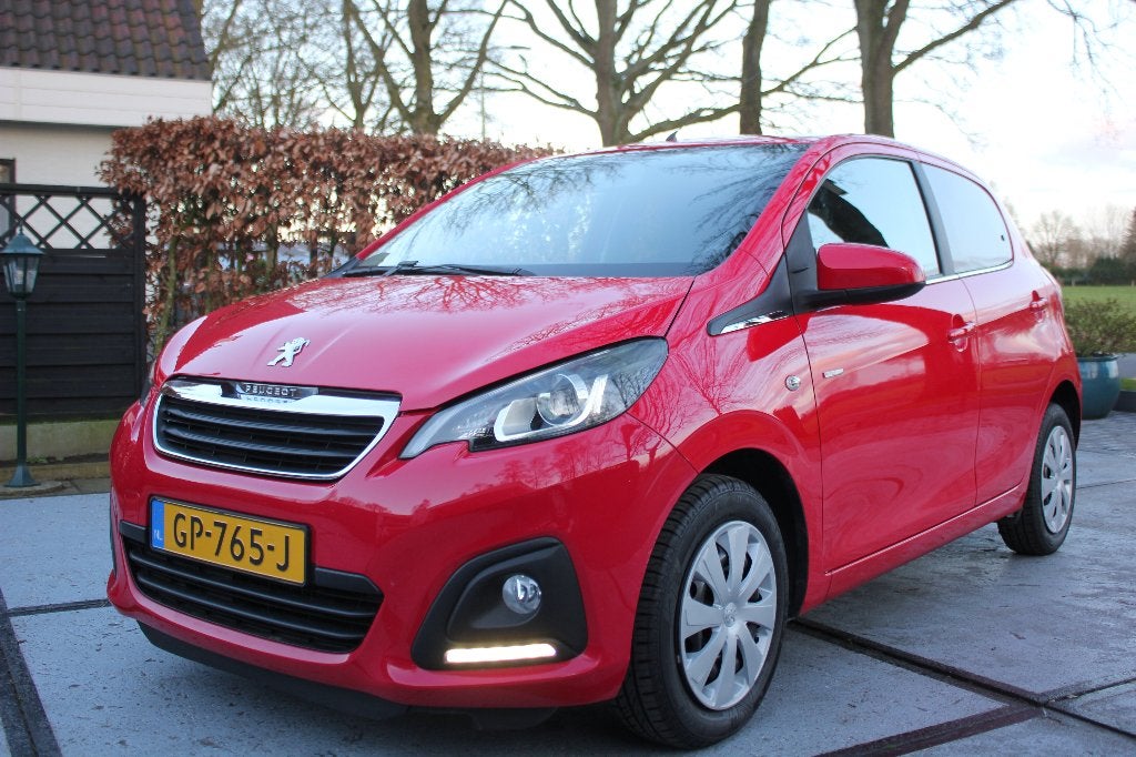 MOOIE PEUGEOT 108 MET ZIJSCHADE, 54.000 KM !!!, Ophalen, Handgeschakeld, 1000 cc, Benzine