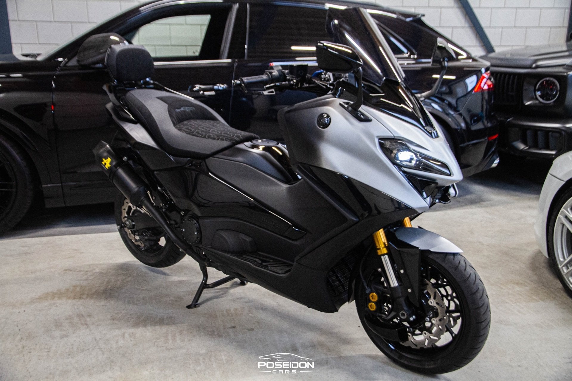 Yamaha TMAX 560 CUSTOM KETTING KIT, Motoren, Scooter, 562 cc, Bedrijf, 12 t/m 35 kW