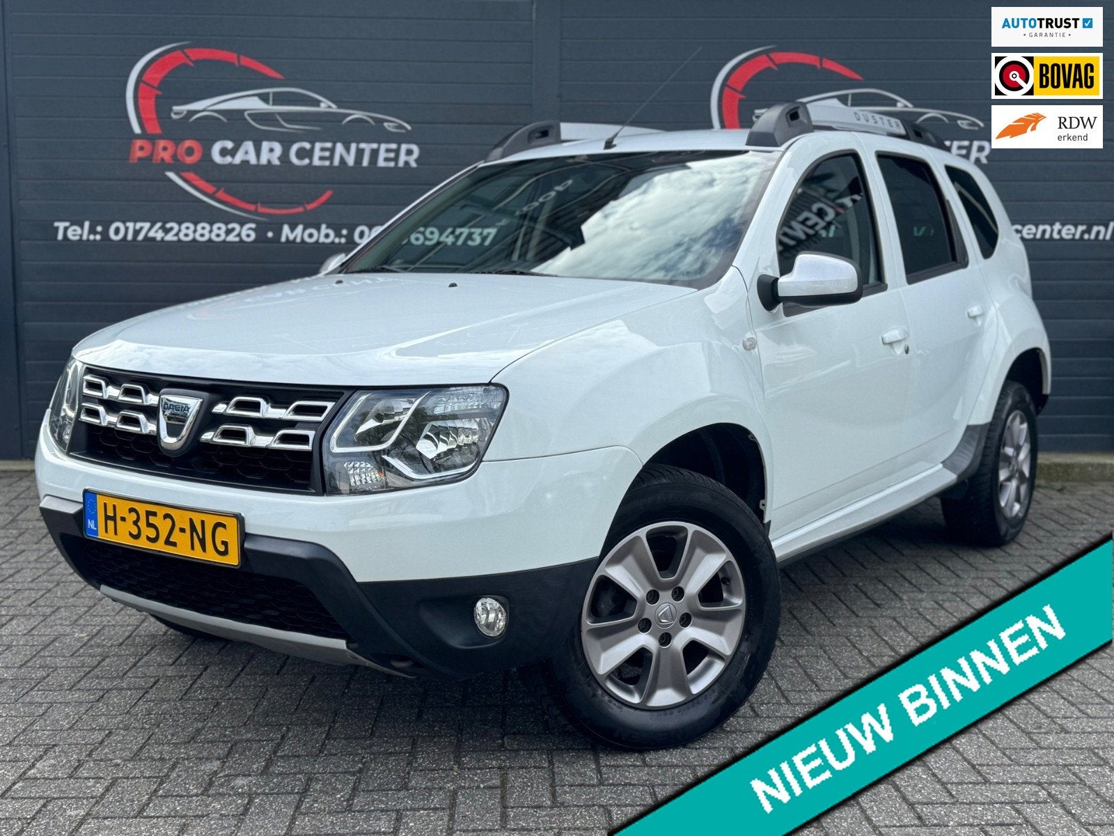 Dacia Duster 1.2 TCe 4x2 Prestige AIRCO|NAV|PDC|EL.RAMEN|LMV, Auto's, Voorwielaandrijving, Euro 5, Gebruikt, 4 cilinders