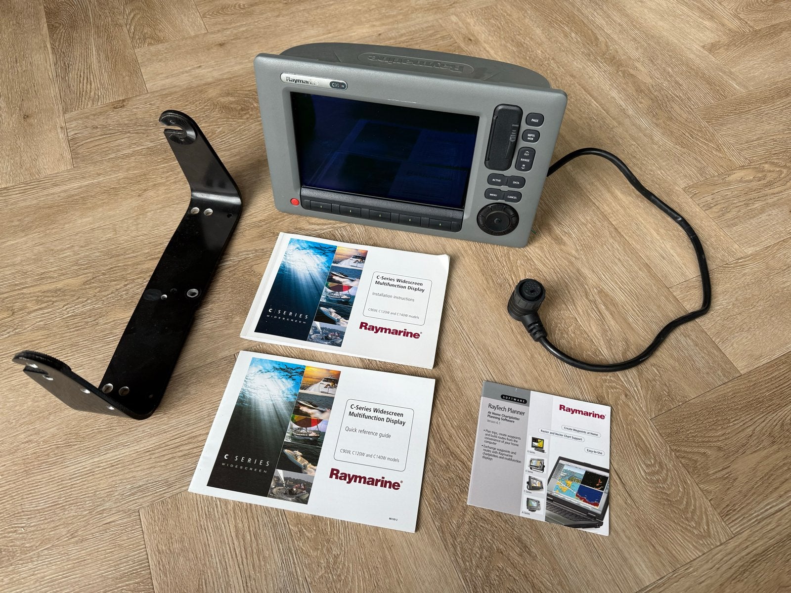Raymarine C90W Kaartplotter - Uitstekende Staat, Ophalen of Verzenden, Gebruikt, Kaartplotter of Fish Finder