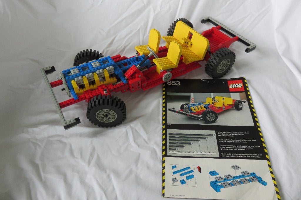 Technisch lego set 853 auto chassis, Gebruikt, Lego, Compleet, Ophalen of Verzenden