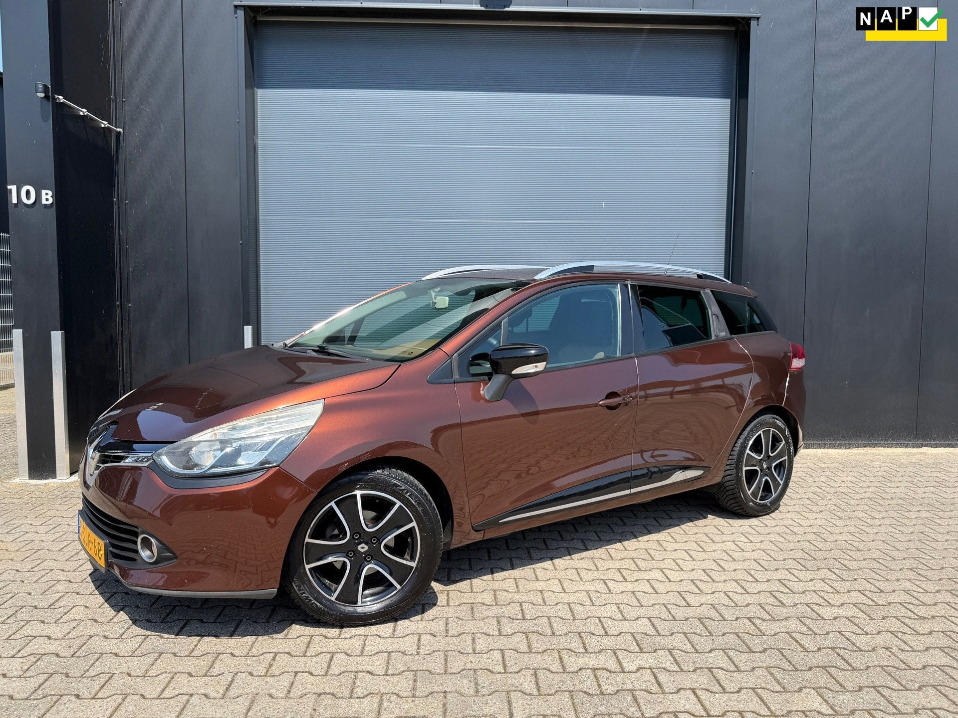 Renault Clio Estate 0.9 TCe Dynamique NAP, Voorwielaandrijving, Stof, Zwart, Bruin