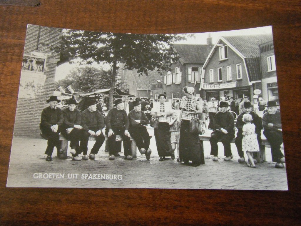 F89 - Spakenburg - Klederdracht - Mooi/Oud, Ophalen of Verzenden, 1960 tot 1980, Utrecht