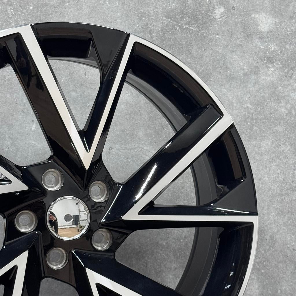 NIEUW 19'' SK02 VELGEN 5x112 Past Op SKODA VRS VAG GROEP, Auto-onderdelen, 19 inch, Overige, Velg(en), Overige