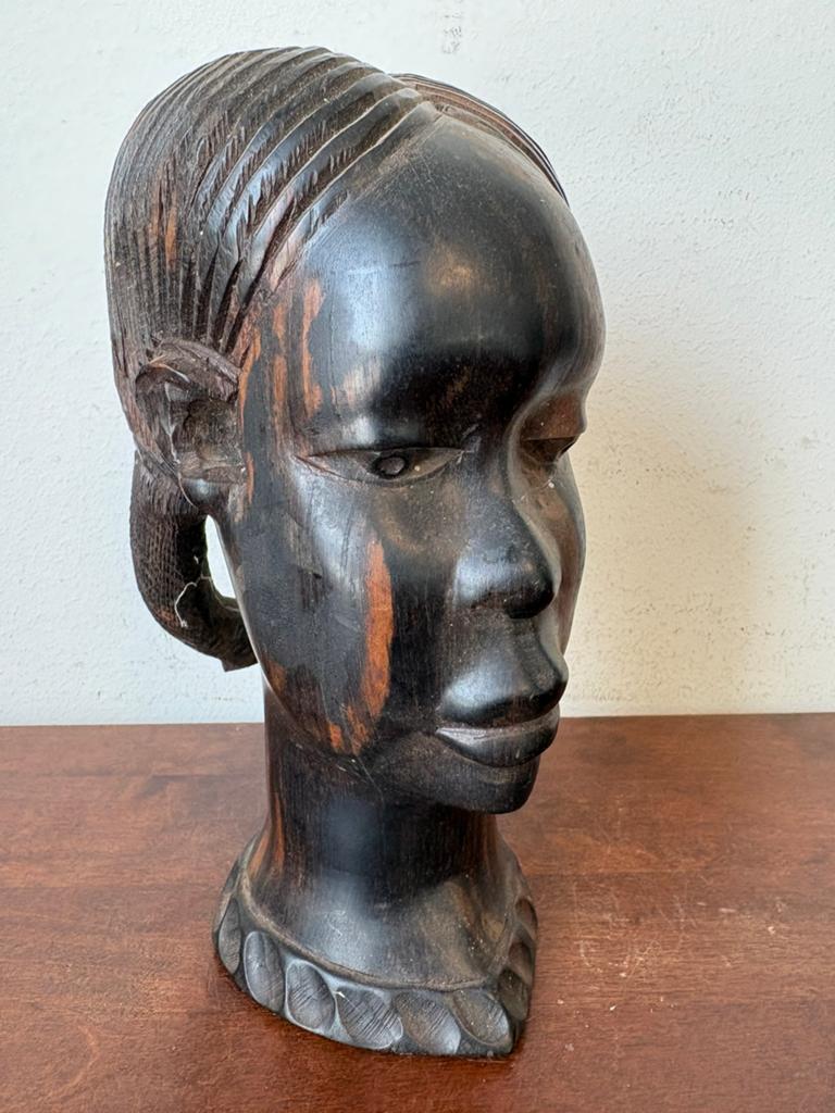 Beeld hout vrouw Afrika yoruba Nigeria?, Houtsnijwerk, Ophalen of Verzenden, Handgemaakt, 20 - 50 cm