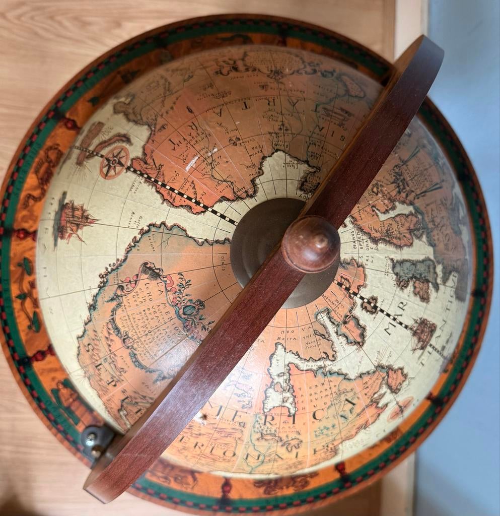 Globe bar Zoffoli, Huis en Inrichting, Woonaccessoires | Wereldbollen, Gebruikt, Ophalen