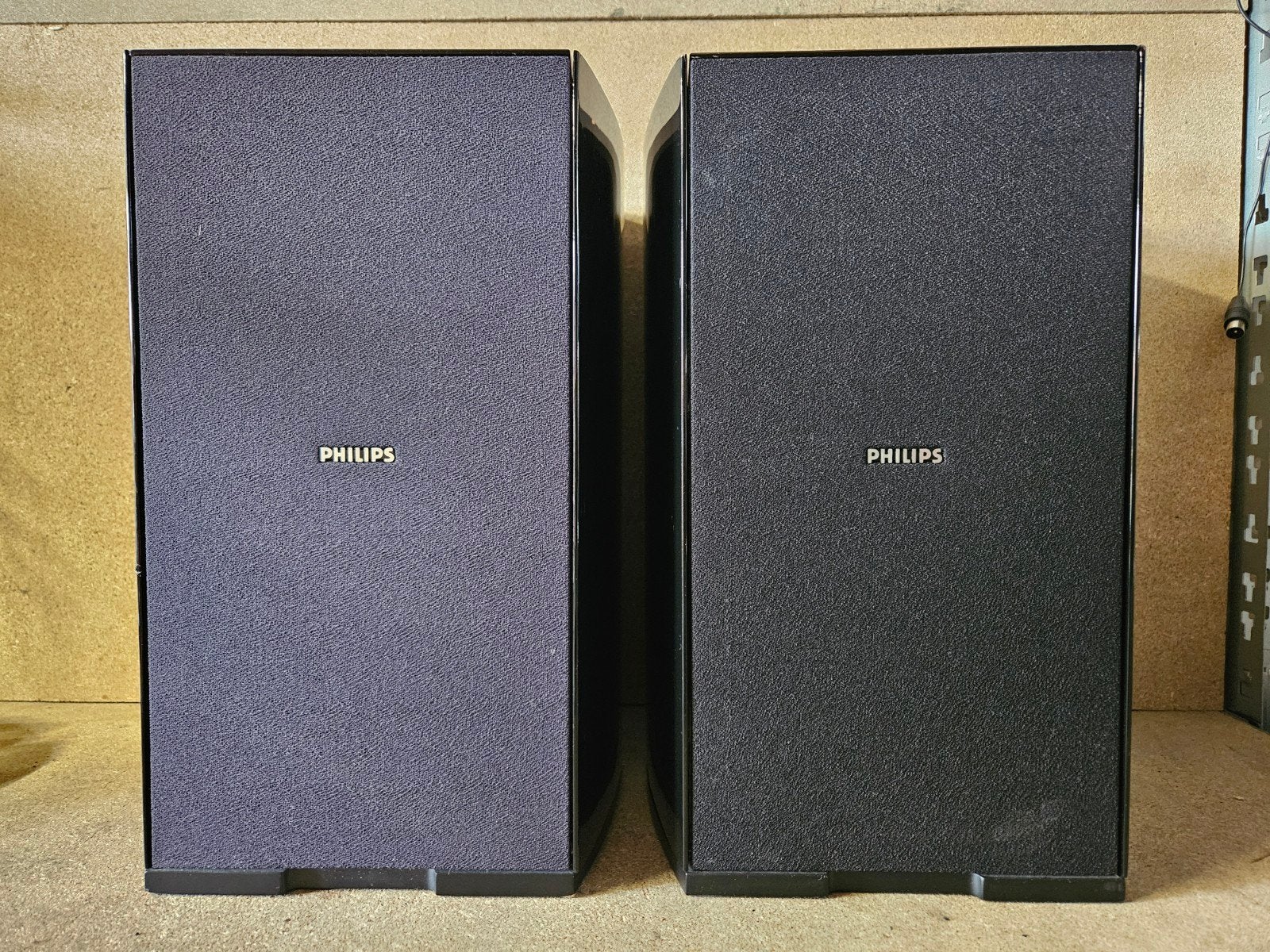 Philips MCD909 Boekenplank Speakers met Ribbon Tweeter, Ophalen, Minder dan 60 watt, Front, Rear of Stereo speakers, Philips