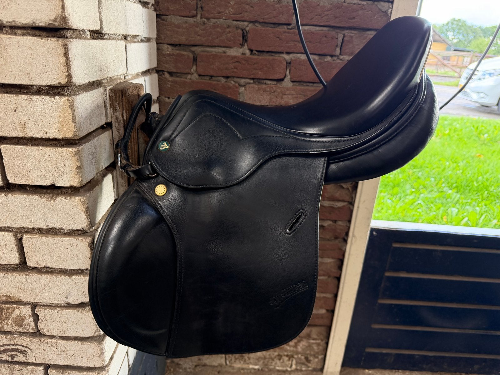 Prestige joy jumper 16 inch springzadel, Dieren en Toebehoren, Ophalen, Prestige, Springen, S (16 of 16.5 inch)