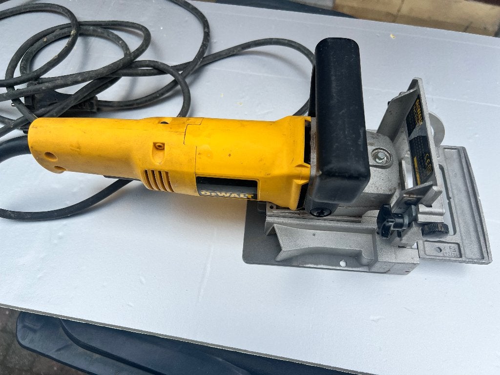 De Walt lamellenfrees, Doe-het-zelf en Verbouw, Gereedschap | Freesmachines, DeWalt, Lamellenfrees, Ophalen of Verzenden, Zo goed als nieuw