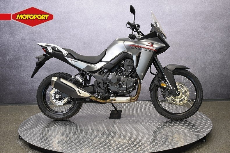 Honda XL 750 TRANSALP (bj 2024), Motoren, Info@motoportwormerveer.nl, Honda Motor Europe, Crystal Bldng B-Unit B11.2 Rivium Blv200
2909 LK  Capelle aan den IJsel, NL