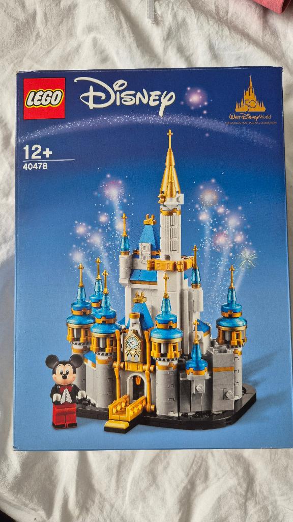 Lego Disney kasteel, Ophalen of Verzenden, Overige figuren, Zo goed als nieuw, Beeldje of Figuurtje