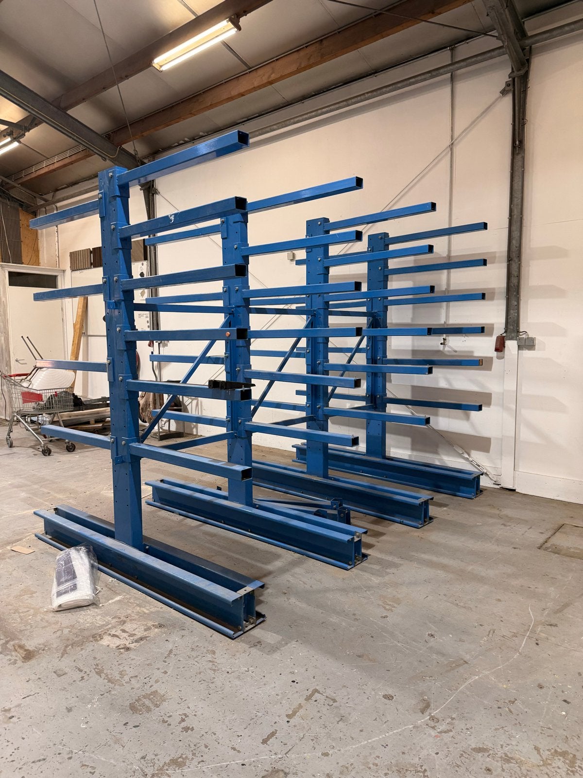 Robuuste Platenrek Wandstelling - Blauw, Ophalen