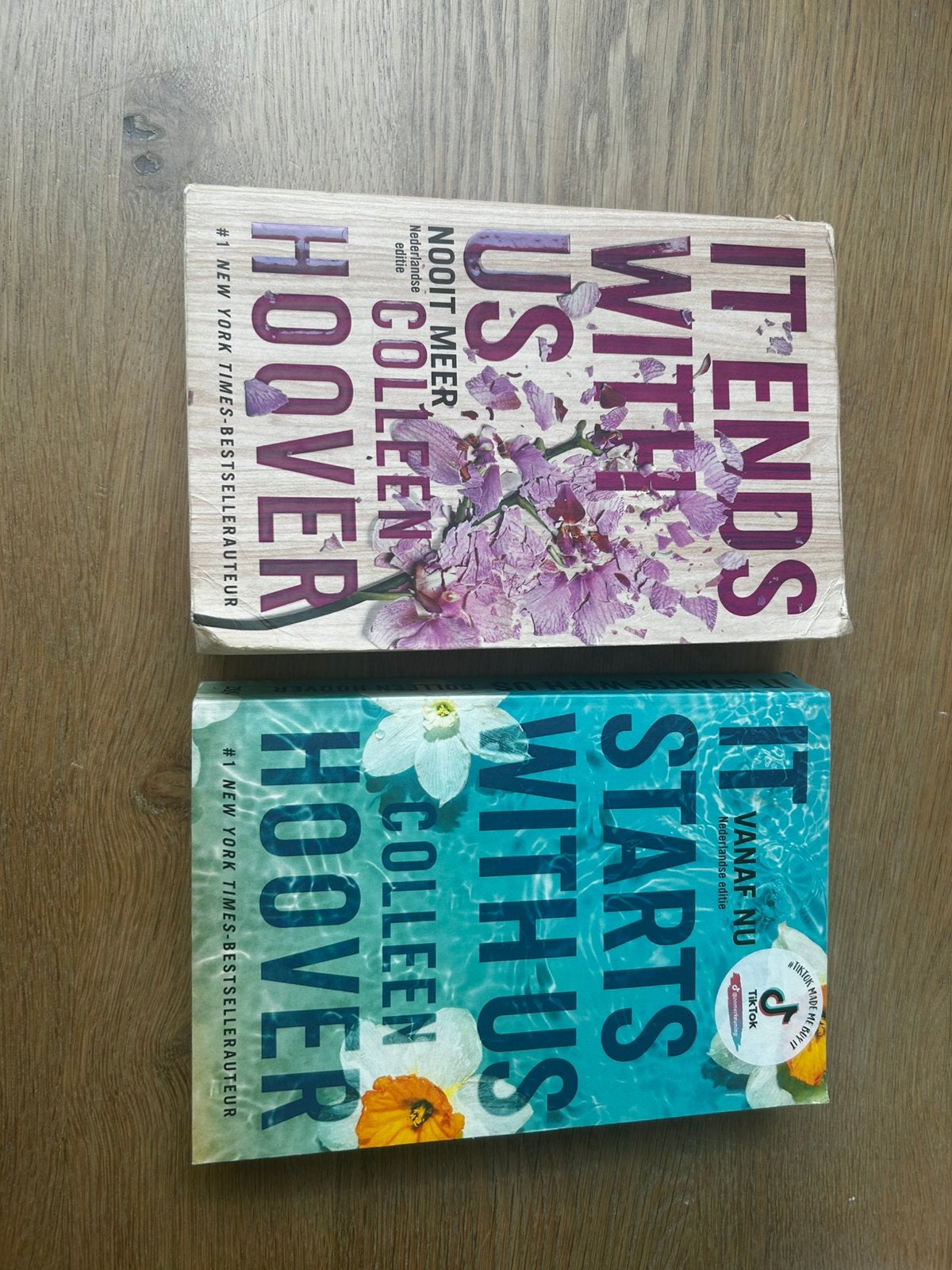 Colleen Hoover - It Starts With Us en It ends with us, Verzenden, Zo goed als nieuw, Colleen Hoover