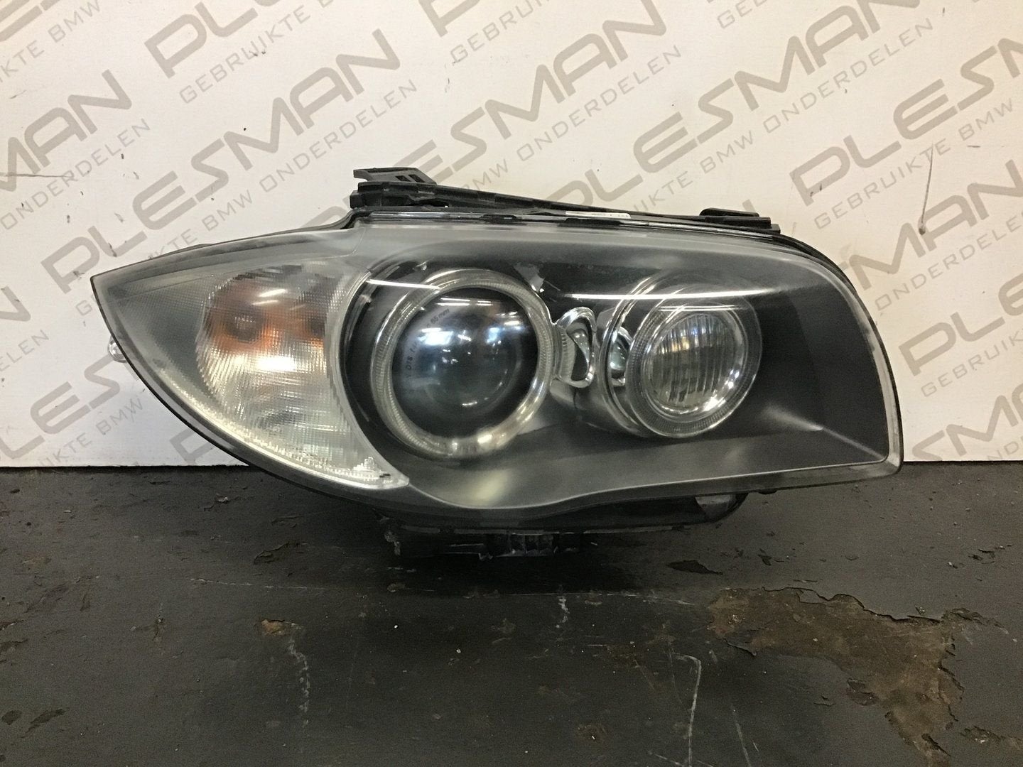 Koplamp xenon rechts BMW E81/E87 LCI 63117181282, Gebruikt, -, -, Ophalen of Verzenden
