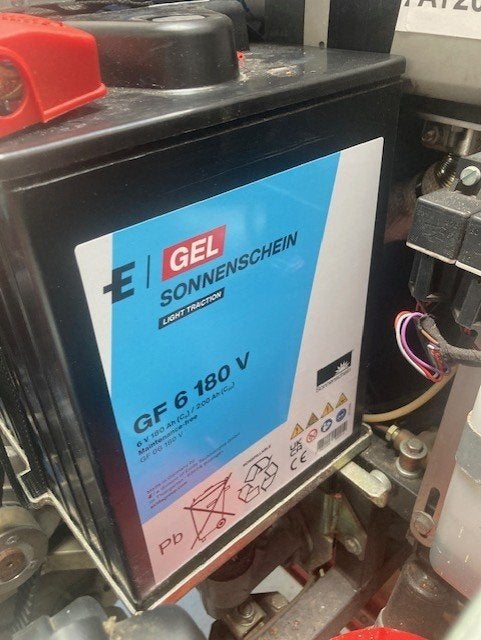 GEL Sonnenschein 4x GF 6 180 V accu, Nieuw
