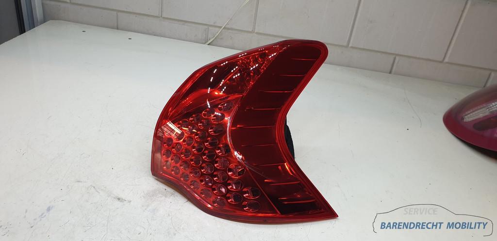 LED achterlicht rechts Peugeot 3008 9683460780 passagierskan, Taurusavenue 1
2132 LS  Hoofddorp, NL, Gebruikt, Contact.group@renault.com