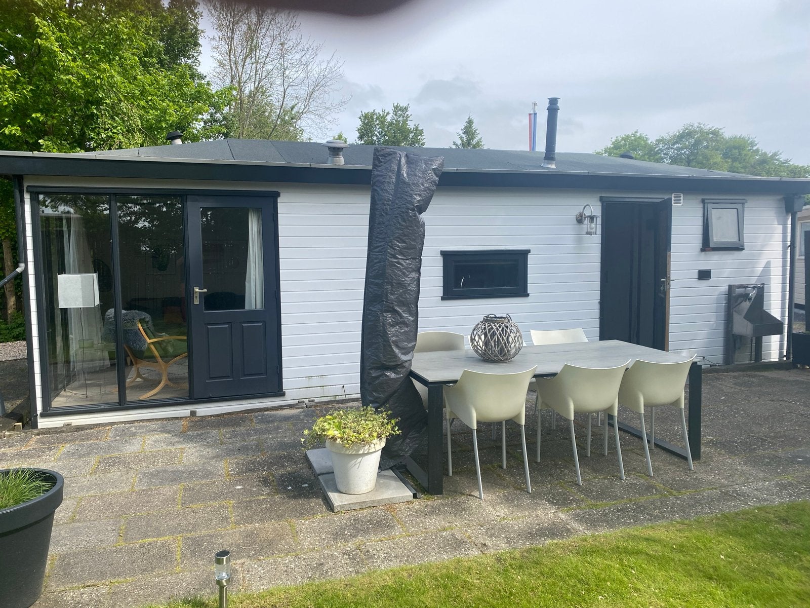 Comfortabel chalet (moet weg van de standplaats) Grou (Fr), Tot en met 4