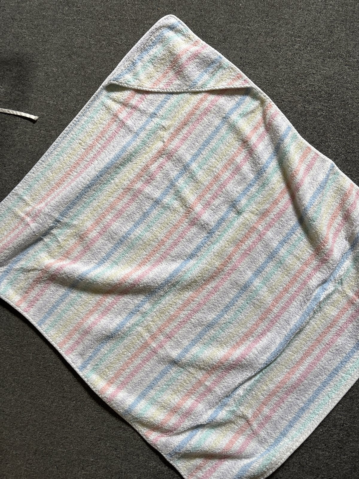 Baby badcape met capuchon - gestreept, Kinderen en Baby's, Kinderspulletjes, Gebruikt, Ophalen