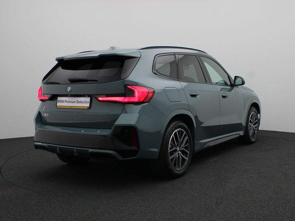 BMW iX1 eDrive20 M Sport Edition | Premium Pack | Travel Pac, Auto's, BMW, 514 km, Met garantie (alle), 67 kWh, 204 pk