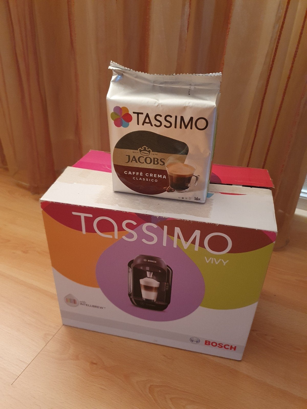 Nieuw koffiezetapparaat van Tassimo. Incl pads., Ophalen, Koffiepads en cups, 1 kopje, Koffiemachine