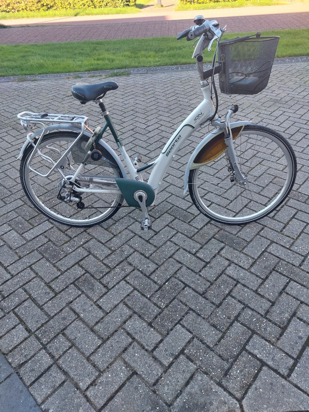 Gebruikte stevige Sparta elektrische fiets met storing, Ophalen, Gebruikt, Sparta