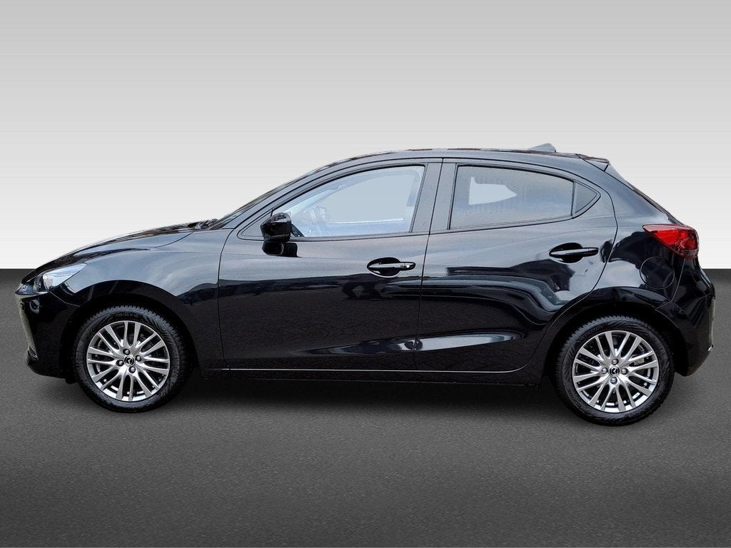 Mazda 2 1.5 SKYACTIV-G 90PK LUXURY NAVI CAMERA HUD LED ECC N, Auto's, Mazda, Zwart, Origineel Nederlands, Bedrijf, Handgeschakeld