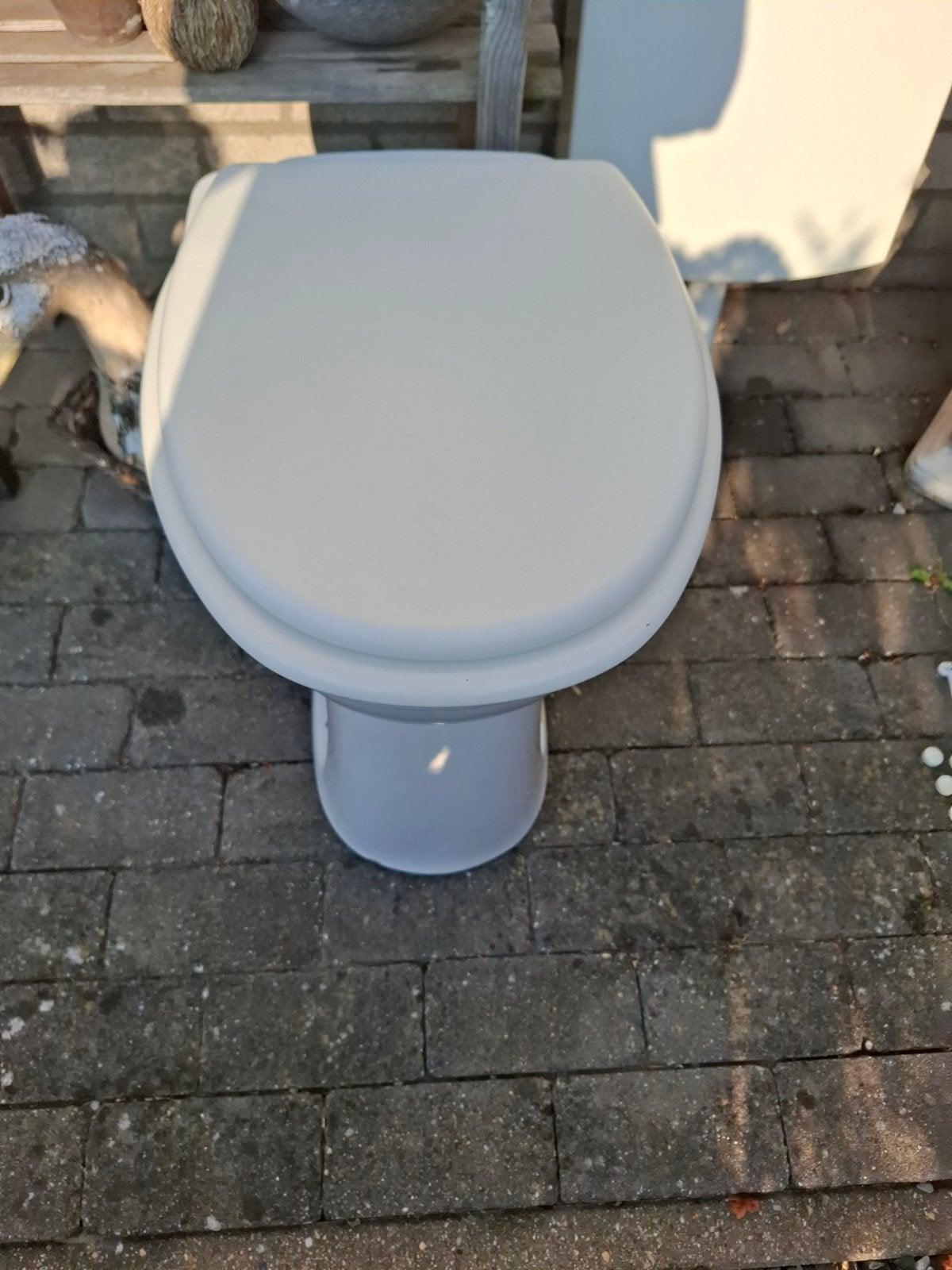 toiletpot kleine beschadiging, Ophalen of Verzenden, Gebruikt, Steen, Toilet