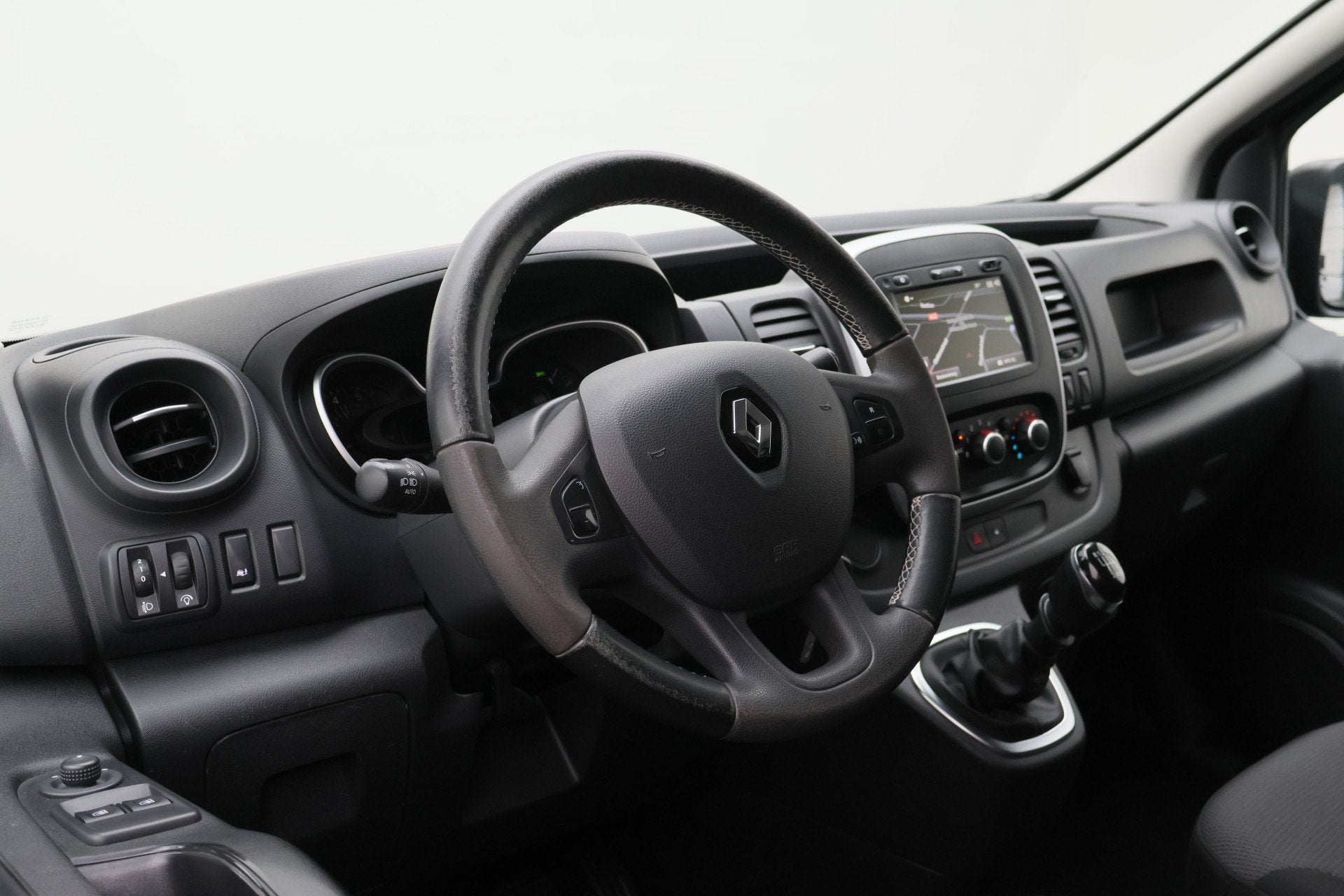 Renault Trafic 2.0 dCi 120 T29 L2H1 Générique Camera, Appl, Voorwielaandrijving, Stof, Gebruikt, 4 cilinders