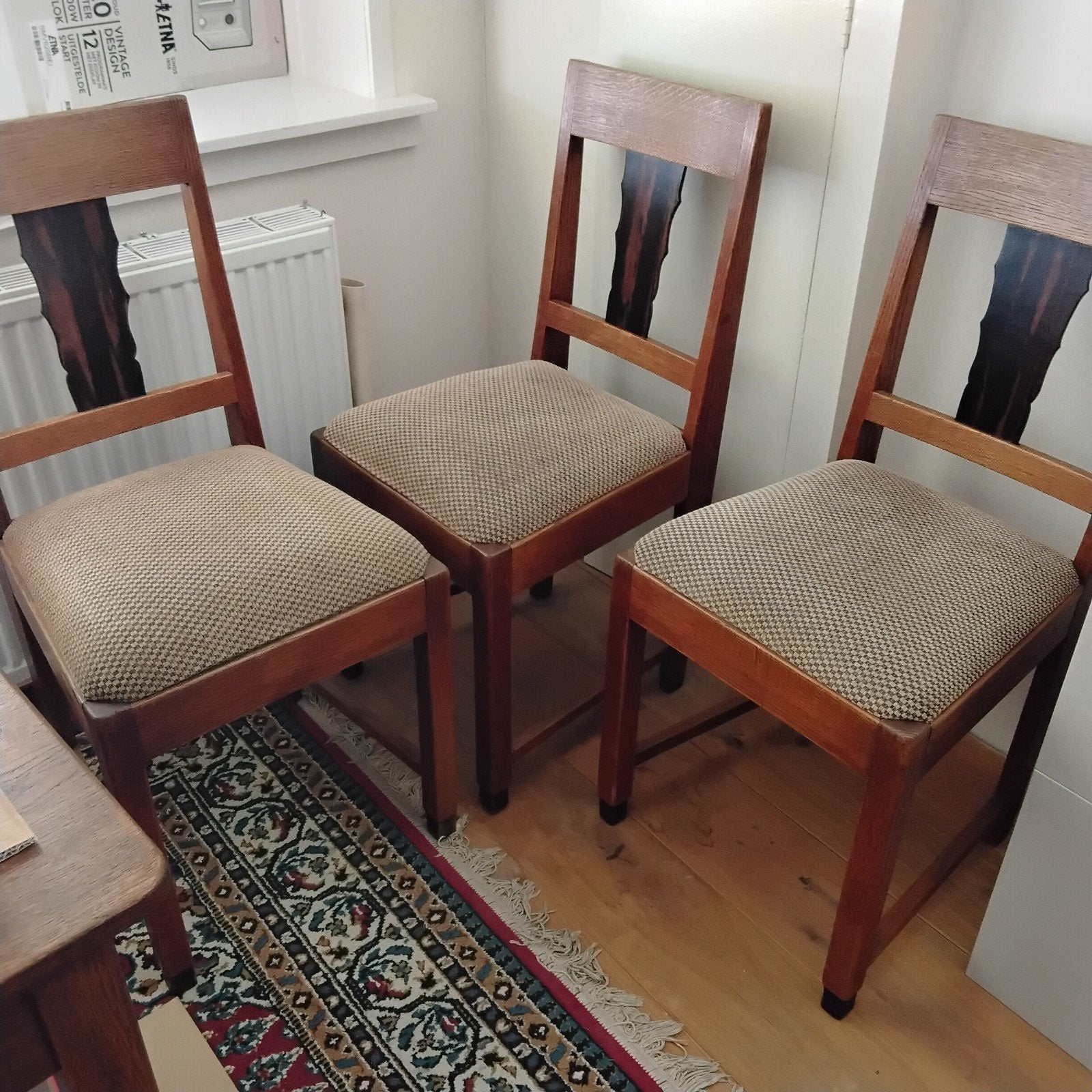 Art deco 4 mooi gestoffeerde eethoek stoelen, 1920, Ophalen