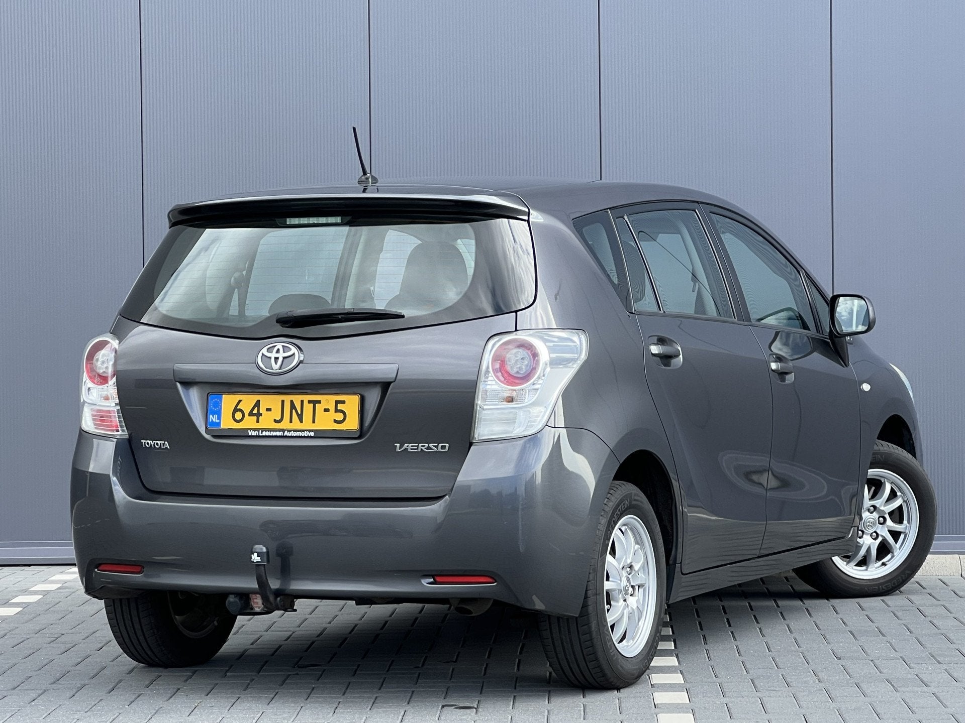 Toyota Verso 1.8 VVT-i Aspiration | RIJKLAAR | Cruise | Trek, Auto's, Voorwielaandrijving, Gebruikt, Zwart, 4 cilinders