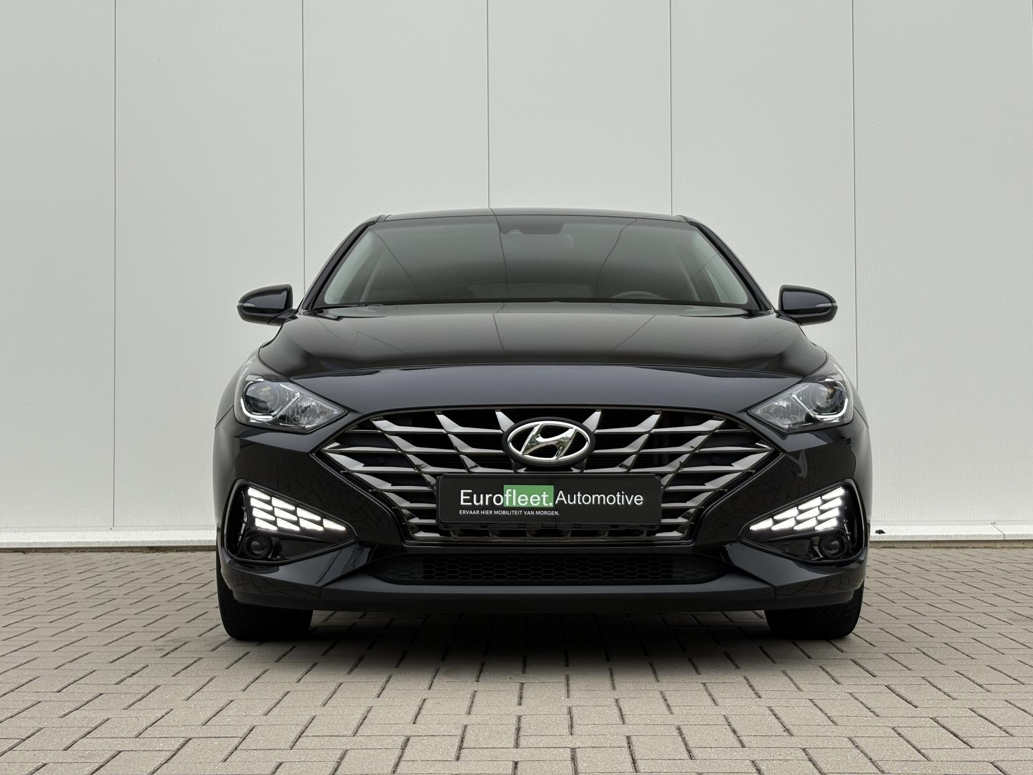 Hyundai i30 1.0 T-GDi MHEV HYBRID | 22.874 km | Stuur- & Sto, Voorwielaandrijving, Dealer onderhouden, Stof, Gebruikt