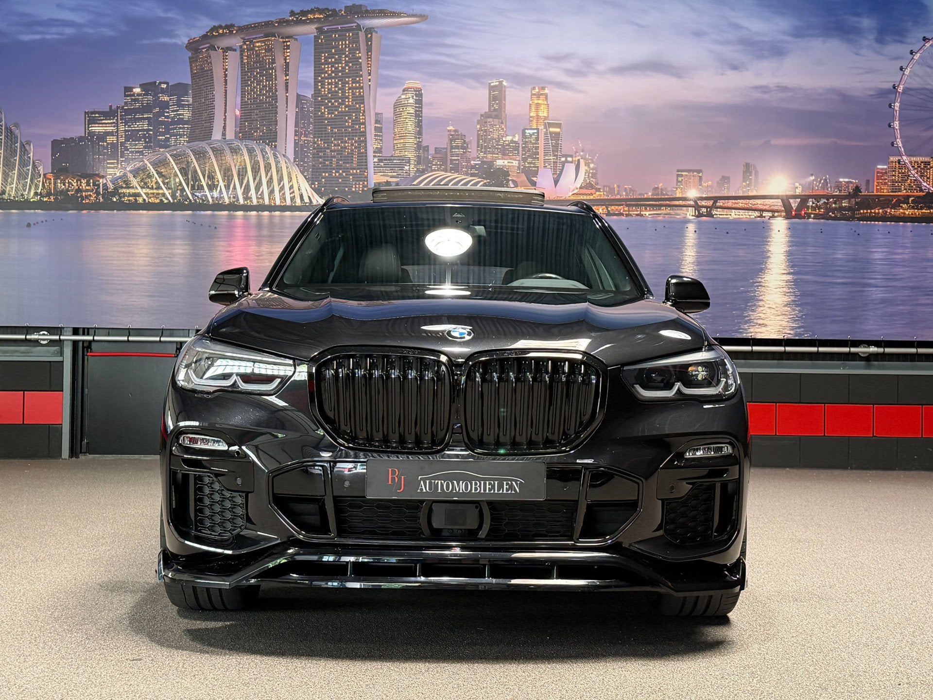 BMW X5 xDrive45e High Ex. |Panorama|M-Sport|Aero|Camera|Luch, Auto's, BMW, Gebruikt, 97 km, Automatische klimaatregeling, Zwart