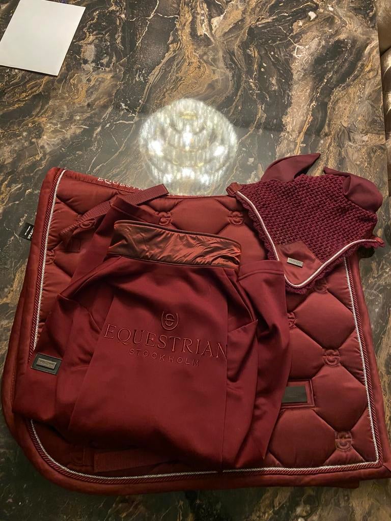 Equastrian Stockholm Bordeaux Set, Ophalen of Verzenden, Zo goed als nieuw