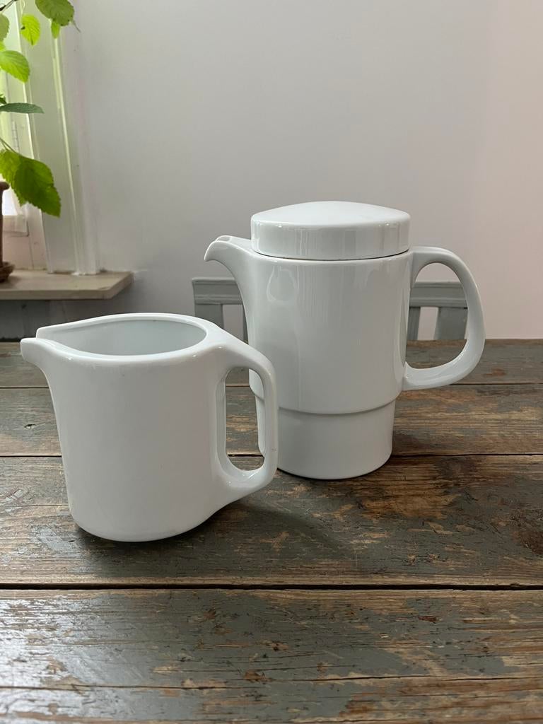 THOMAS GERMANY SERVIES KOFFIEPOT EN MELK KAN WIT ZGSTAAT, Overige typen, Ophalen of Verzenden, Zo goed als nieuw, Overige stijlen