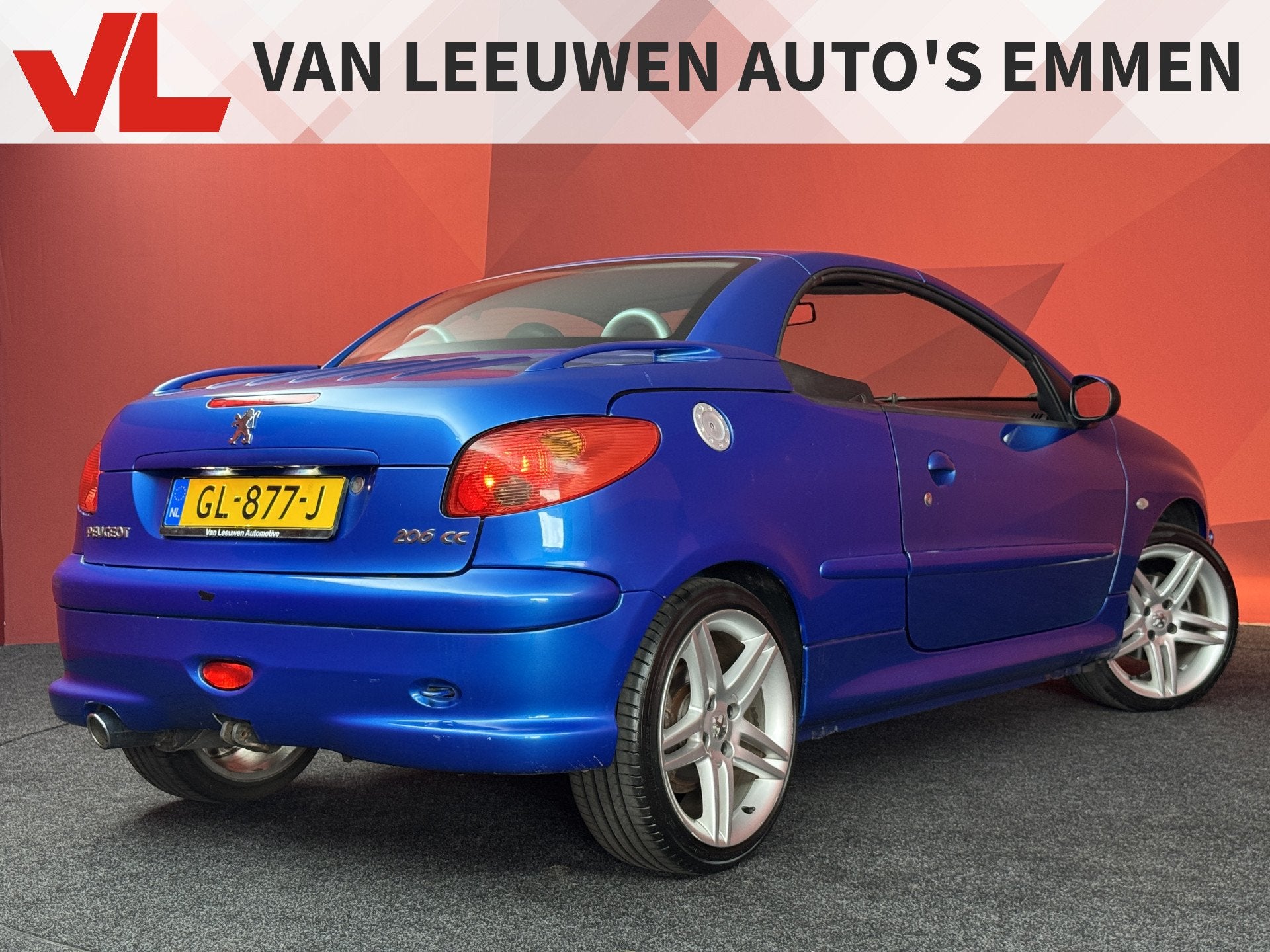 Peugeot 206 CC 2.0-16V | Clima | Leder (bj 2001), Auto's, 136 pk, Gebruikt, Zwart, 4 cilinders