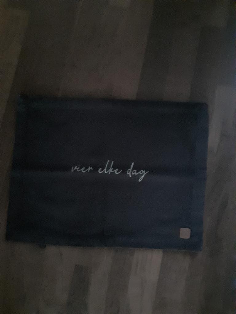 Kleedje/lopertje van Zusss, Ophalen of Verzenden, Nieuw, Zwart, Rechthoekig