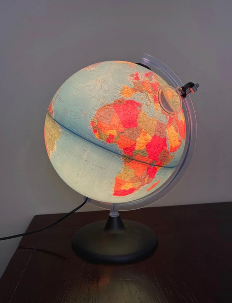 Globe / wereldbol met verlichting, Huis en Inrichting, Woonaccessoires | Wereldbollen, Ophalen, Verlicht, Gebruikt