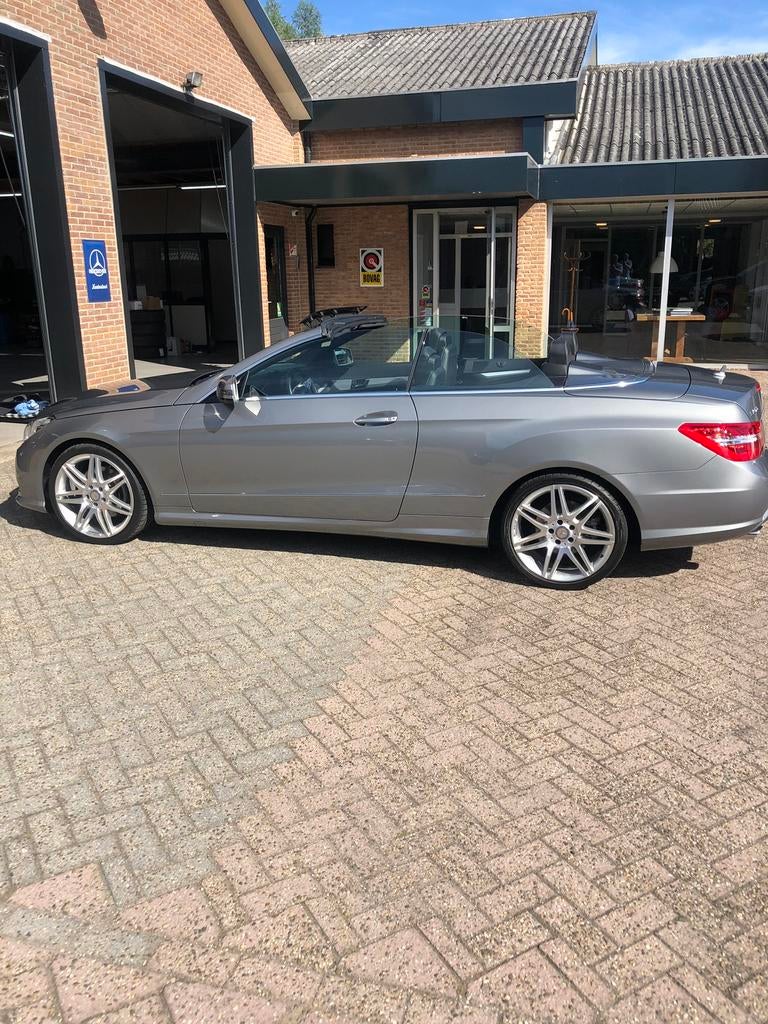 Unieke km stand 19.500 km!!!, Auto's, Mercedes-Benz, Automaat, Euro 5, Achterwielaandrijving, Zwart