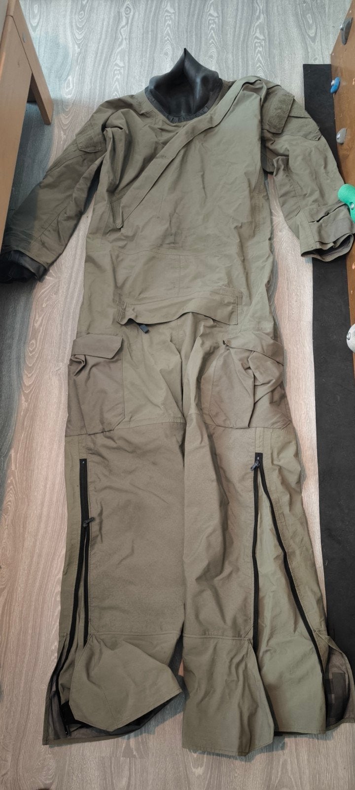 Kokatat MASS militair droogpak XL – Maritime Assault Suit, Ophalen of Verzenden, Gebruikt, Dame of Heer, Drysuit