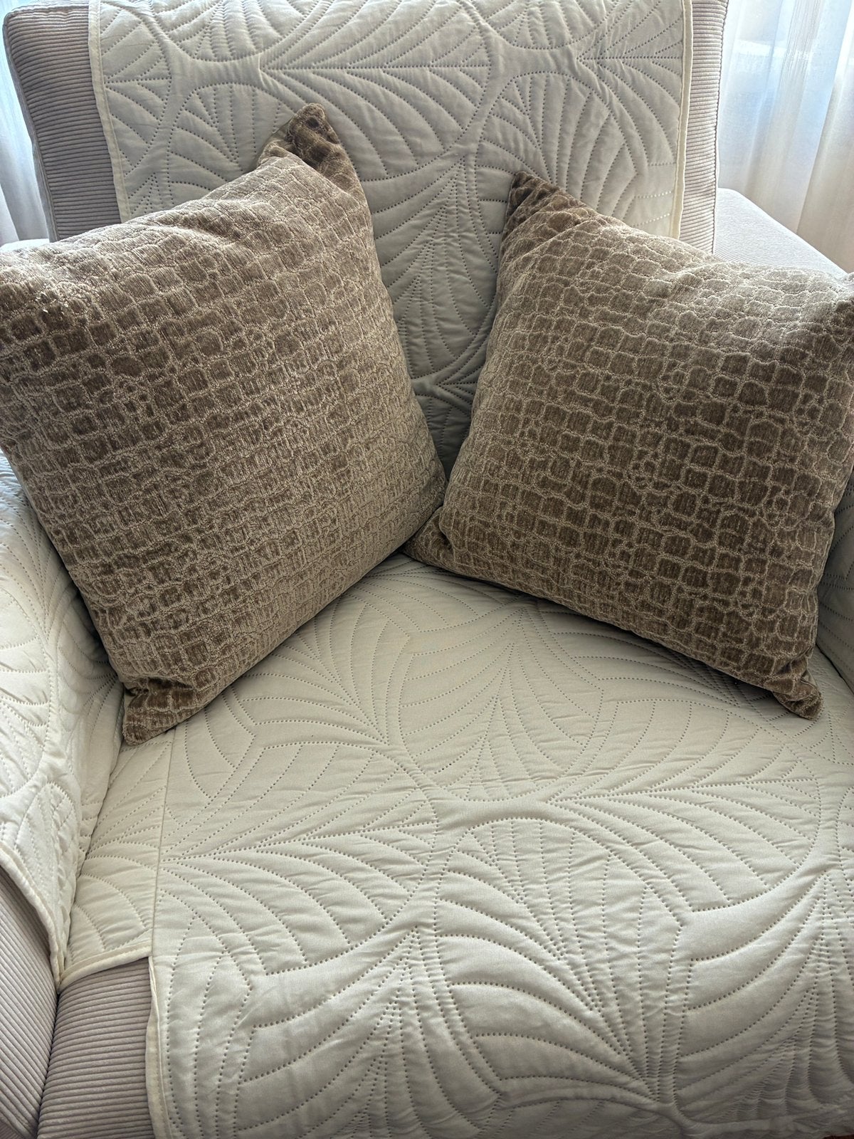 Nieuwe sierkussens Nano zand/beige/goudkleur, Ophalen, Overige merken, Beige, Vierkant