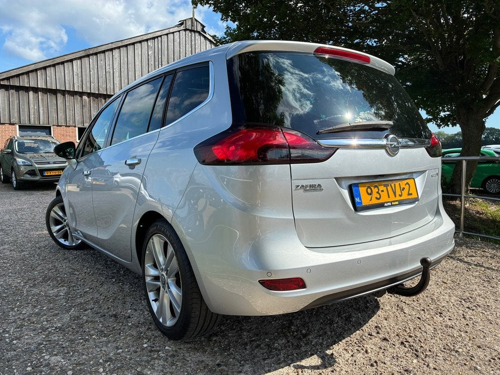 Opel Zafira Tourer 1.4 Cosmo | Pano + Cruise + Clima nu €, Auto's, Opel, Euro 5, Stof, Zwart, 4 cilinders