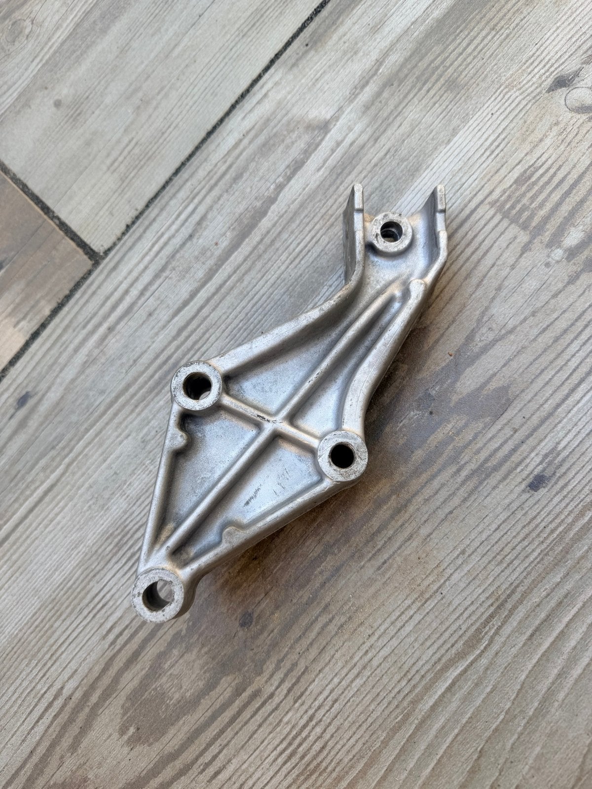 Motorsteun peugeot 106, Ophalen of Verzenden, Gebruikt, Universele onderdelen