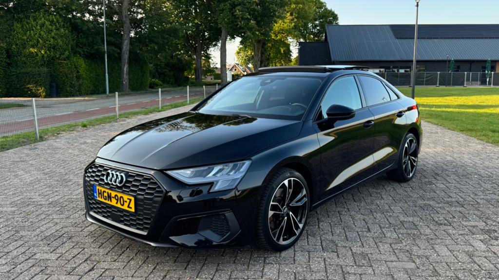 Audi A3 35 Tfsi 2020 PANO, Auto's, Stof, 1498 cc, 4 cilinders, 150 pk