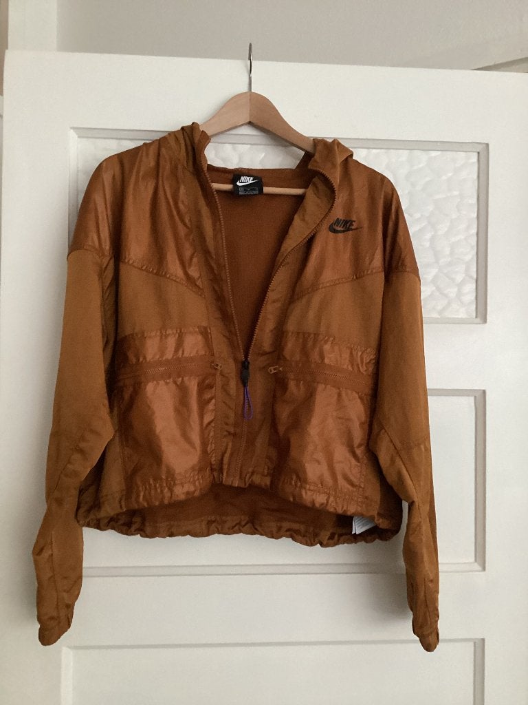 Nike sportswear windrunner jas jack windjack nylon maat M, Ophalen of Verzenden, Zo goed als nieuw, Oranje, Overige typen