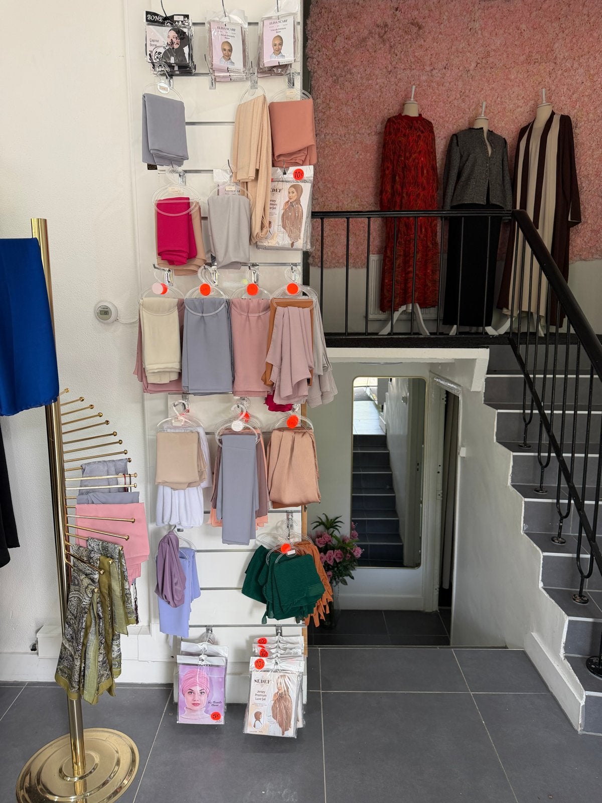 Complete winkelvoorraad dameskleding en accessoires, Ophalen of Verzenden, Nieuw