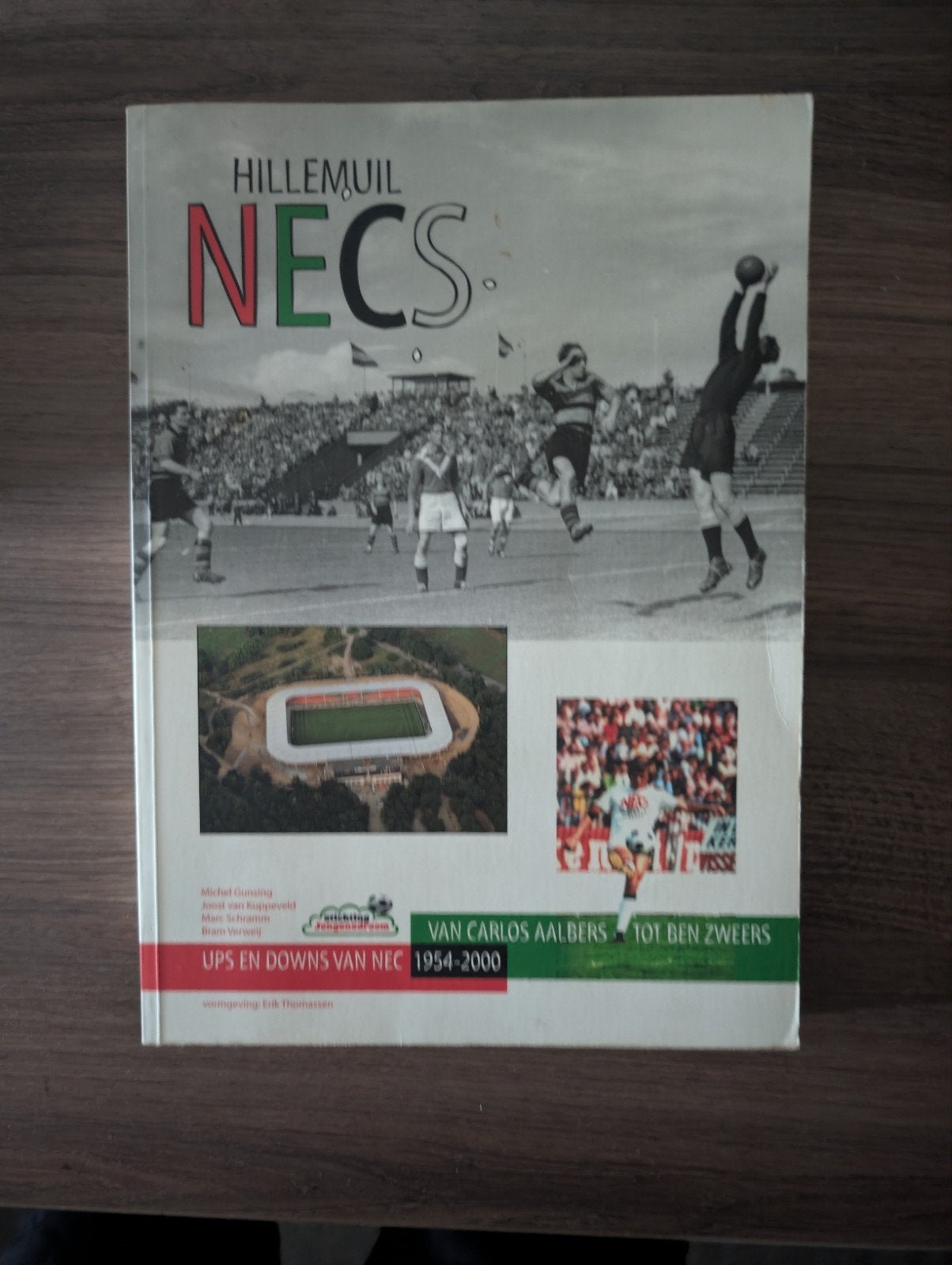 Hillemuil NECS: Ups en Downs van NEC boek 1954-2000, Boeken, Ophalen of Verzenden, Zo goed als nieuw, Balsport, Michel Gunning, Joost van Roppelt, Erik Thomassen