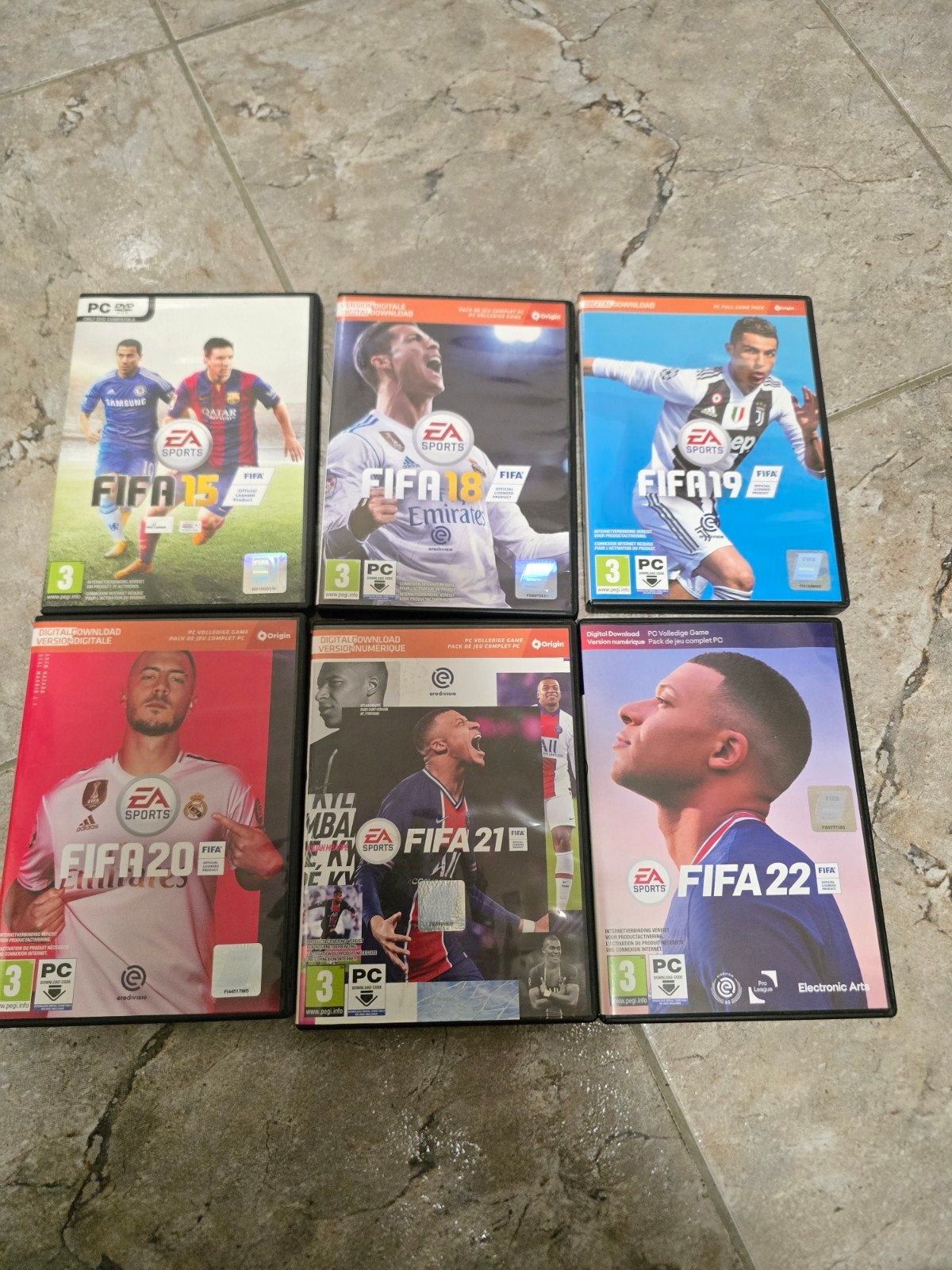 FIFA PC Games Collectie (FIFA 15, 18, 19, 20, 21, 22), Ophalen, Gebruikt, Eén computer, Sport