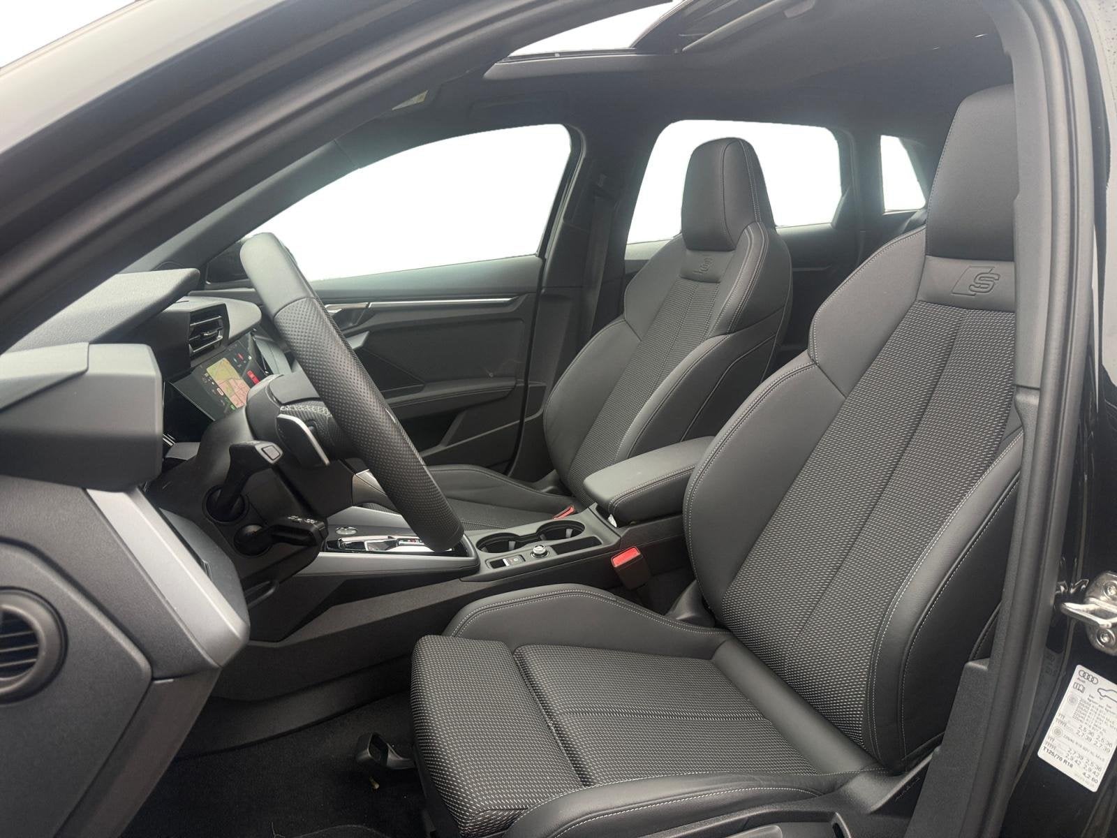 Audi A3 Sportback 35 TFSI S edition | 3X S Line | Schuif-Kan, Auto's, Audi, 12 maanden, 1300 kg, 4 cilinders, Leder en Stof